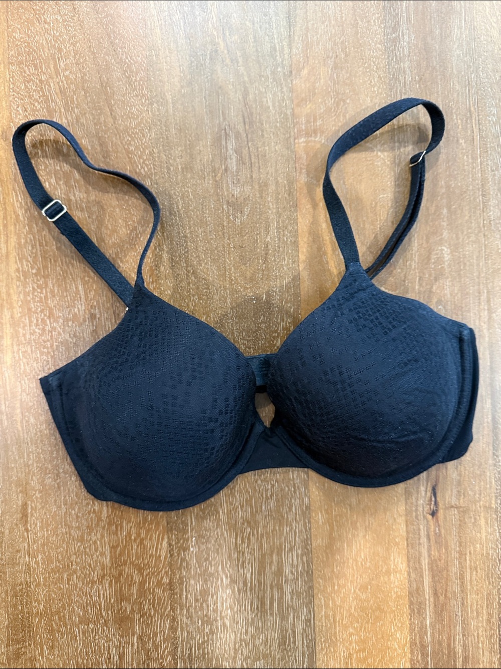 Natori Black Underwire Bra with Light Padding